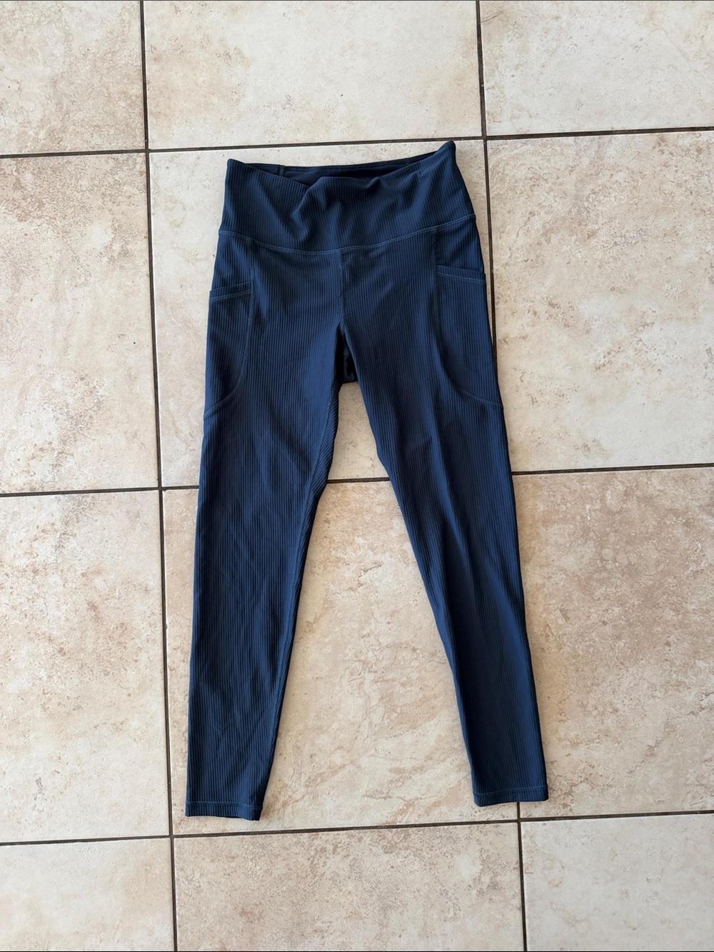 Old Navy High-Waisted PowerSoft Ribbed Leggings M